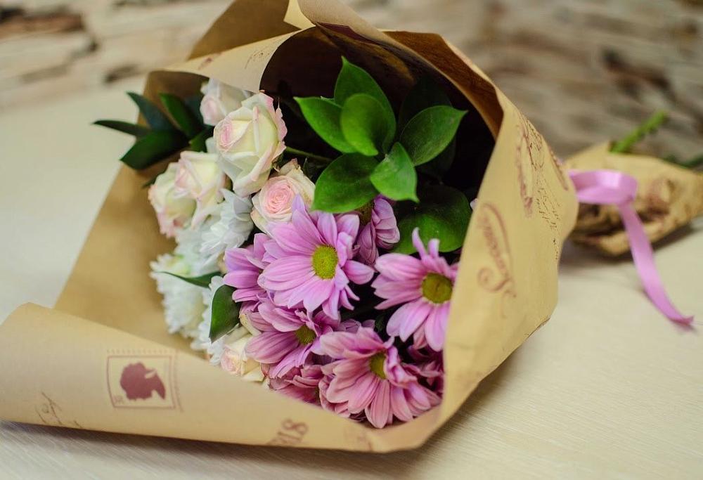 Букет цветов из: Розы и Хризантемы в Дубенцовской