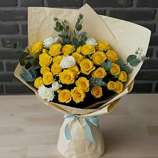 Букет цветов из:  Розы в Дубенцовской