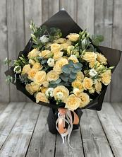 Букет цветов из:  Розы и Лизиантусы в Дубенцовской