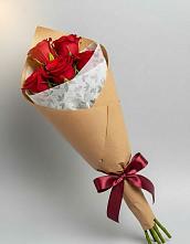 Букет цветов из:  Розы в Дубенцовской