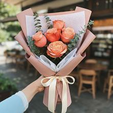 Букет цветов из:  Розы в Дубенцовской
