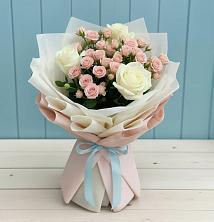 Букет цветов из:  Розы в Дубенцовской