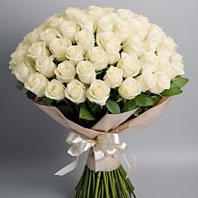 Букет 101 беля роза Белоснежка в Дубенцовской