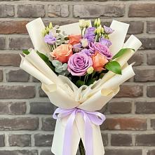 Букет цветов из:  Лизиантусы и Розы #REPLACE_PRED# Дубенцовской