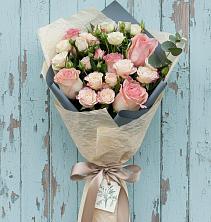 Букет цветов из:  Розы в Дубенцовской