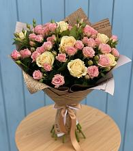 Букет цветов из:  Розы в Дубенцовской