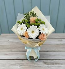 Букет цветов из:  Герберы, Розы и Хризантемы в Дубенцовской
