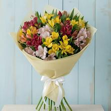 Букет цветов из:  Альстромерии в Дубенцовской