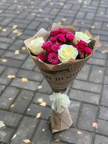 Букет цветов из: Розы в Дубенцовской