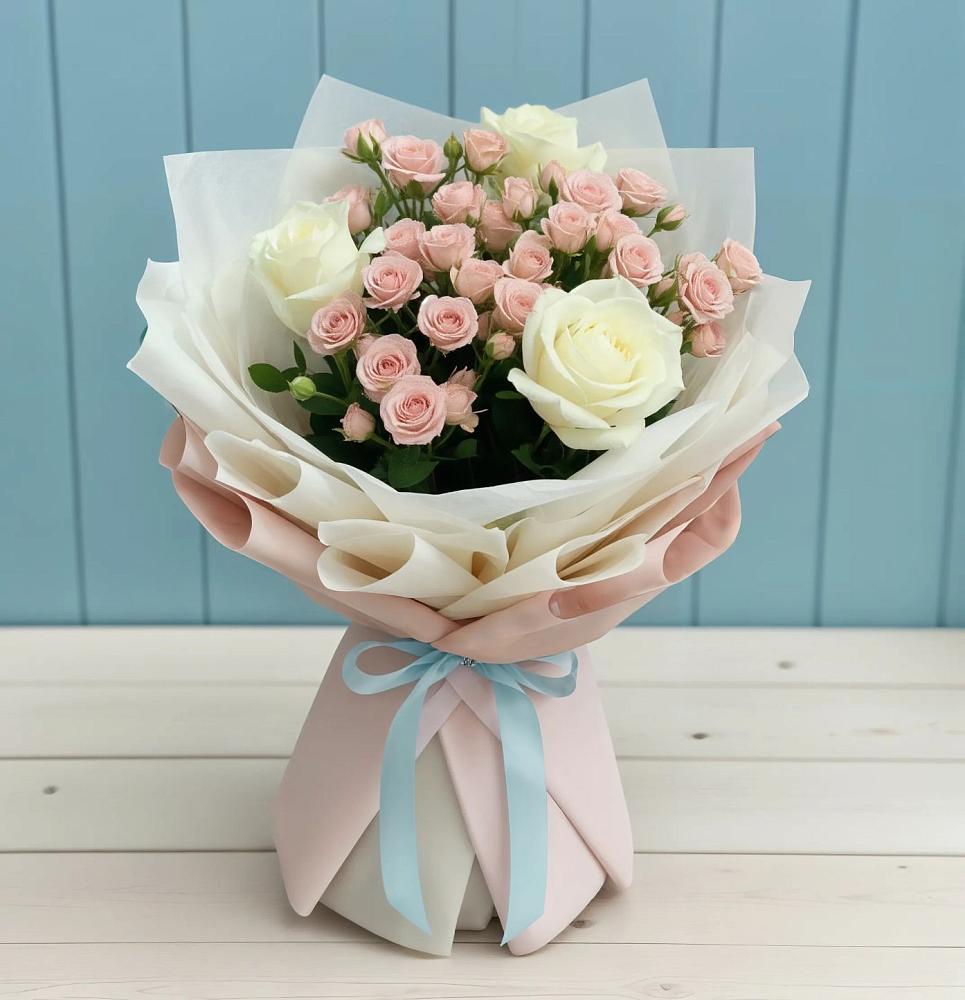 Букет цветов из: Розы в Дубенцовской