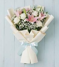Букет цветов из:  Лилии в Дубенцовской
