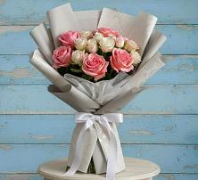 Букет цветов из:  Розы в Дубенцовской